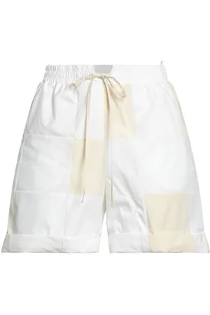 Nanushka PARTES DE ABAJO - Pantalones cortos y bermudas