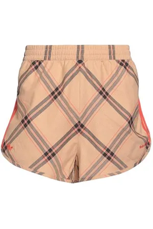 adidas PARTES DE ABAJO - Pantalones cortos y bermudas