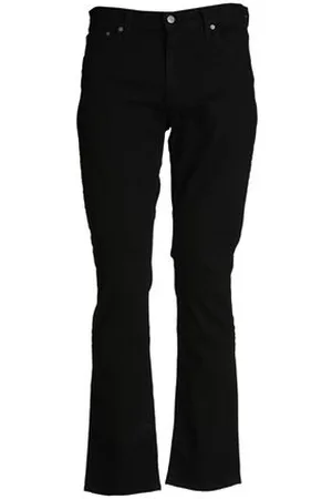 Levi