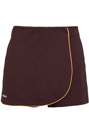adidas PARTES DE ABAJO - Pantalones cortos y bermudas