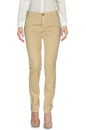 CARE LABEL PARTES DE ABAJO - Pantalones