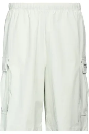 adidas PARTES DE ABAJO - Pantalones cortos y bermudas