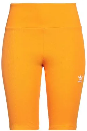 adidas PARTES DE ABAJO - Pantalones cortos y bermudas