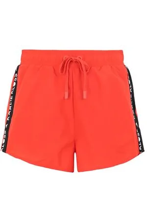 adidas PARTES DE ABAJO - Pantalones cortos y bermudas