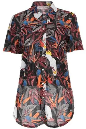 CONNOR & BLAKE CAMISETAS Y TOPS - Camisas