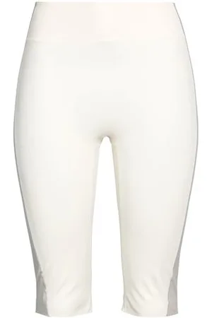Reebok PARTES DE ABAJO - Pantalones cortos y bermudas