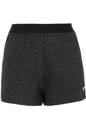 adidas PARTES DE ABAJO - Pantalones cortos y bermudas