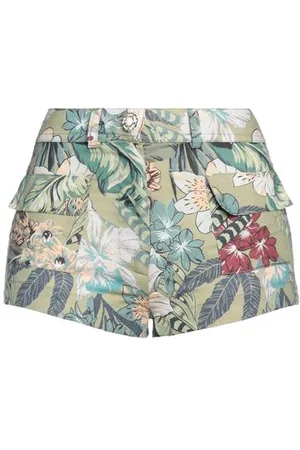 Isla & White PARTES DE ABAJO - Pantalones cortos y bermudas