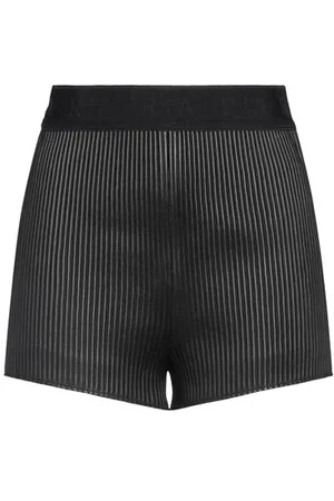 RTA PARTES DE ABAJO - Pantalones cortos y bermudas