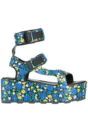 VERSACE CALZADO - Sandalias con cierre