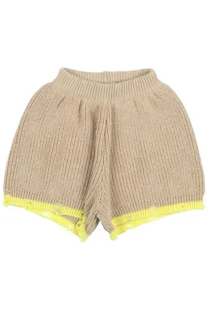 VICOLO PARTES DE ABAJO - Pantalones cortos y bermudas
