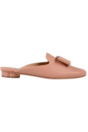 Salvatore Ferragamo CALZADO - Mules & Zuecos