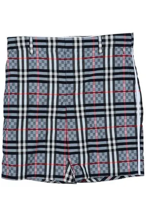 Burberry PARTES DE ABAJO - Pantalones cortos y bermudas