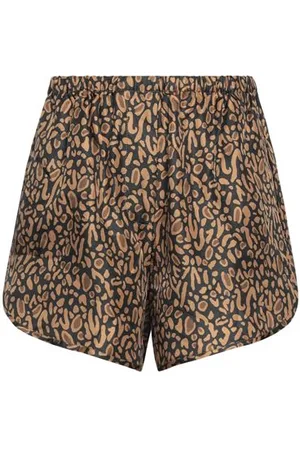 Nanushka PARTES DE ABAJO - Pantalones cortos y bermudas