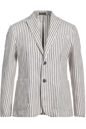 OUTFIT TRAJES Y CONJUNTOS - Americanas