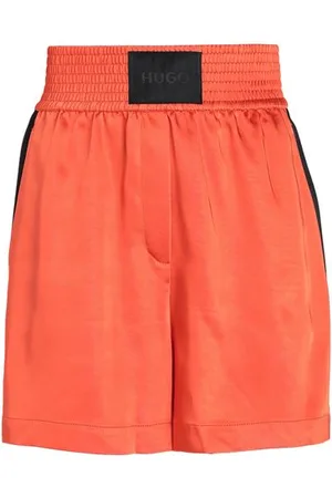 HUGO BOSS PARTES DE ABAJO - Pantalones cortos y bermudas
