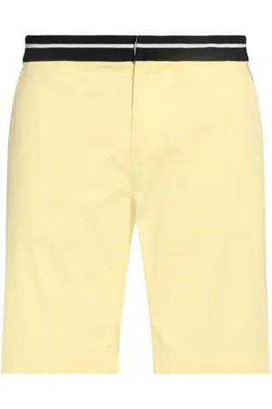 Karl Lagerfeld PARTES DE ABAJO - Pantalones cortos y bermudas