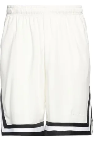 Karl Kani PARTES DE ABAJO - Pantalones cortos y bermudas