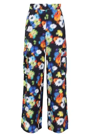 EDITED the label PARTES DE ABAJO - Pantalones