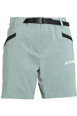 adidas PARTES DE ABAJO - Pantalones cortos y bermudas