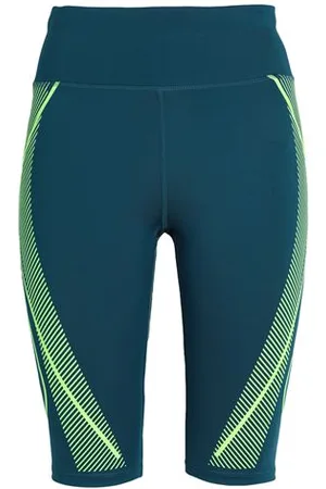 adidas PARTES DE ABAJO - Pantalones cortos y bermudas