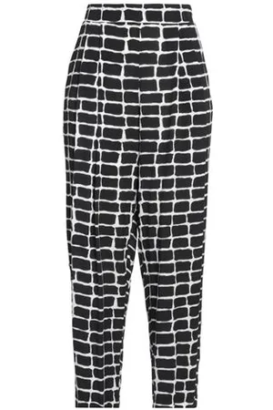 Caractere PARTES DE ABAJO - Pantalones
