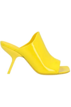 Salvatore Ferragamo CALZADO - Sandalias con cierre