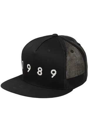 1989 STUDIO COMPLEMENTOS - Sombreros
