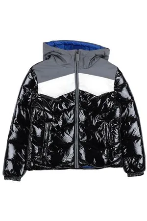 Invicta ROPA DE ABRIGO - Plumíferos y acolchados