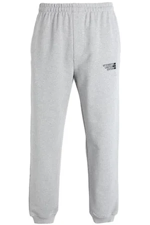 Vetements PARTES DE ABAJO - Pantalones