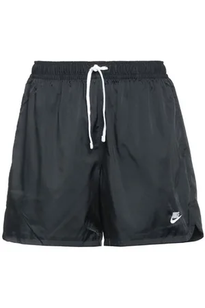 Nike PARTES DE ABAJO - Pantalones cortos y bermudas