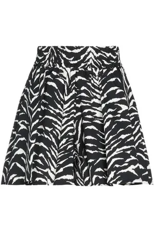 DIMORA PARTES DE ABAJO - Pantalones cortos y bermudas