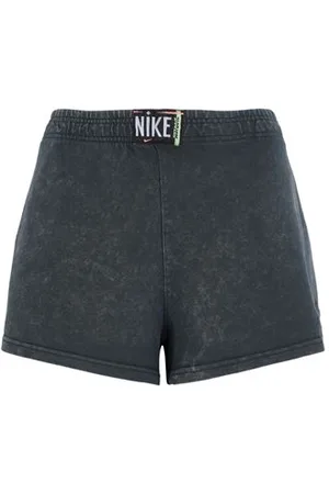 Nike PARTES DE ABAJO - Pantalones cortos y bermudas