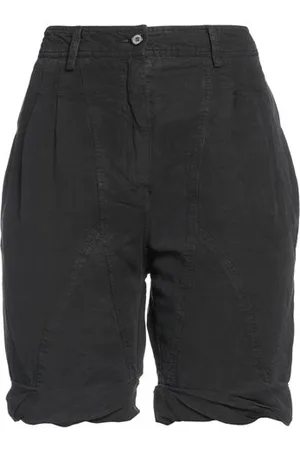 Gold Case PARTES DE ABAJO - Pantalones cortos y bermudas