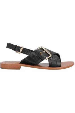 Couleur Pourpre CALZADO - Sandalias con cierre