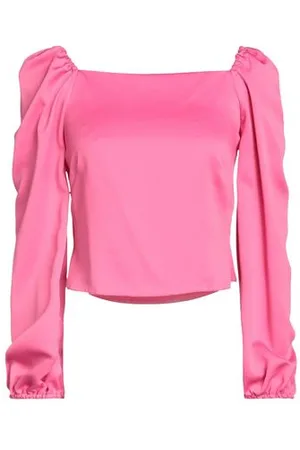 Closet CAMISETAS Y TOPS - Tops