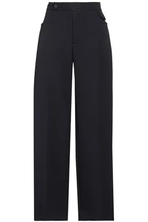 Low Classic PARTES DE ABAJO - Pantalones