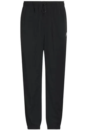 New Balance PARTES DE ABAJO - Pantalones