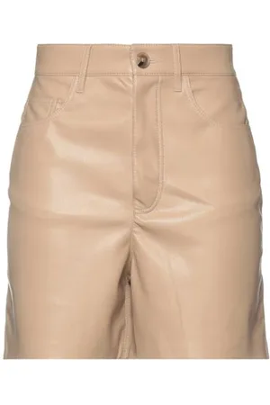 Nanushka PARTES DE ABAJO - Pantalones cortos y bermudas