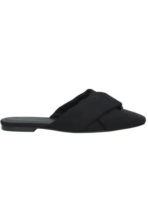 Salvatore Ferragamo CALZADO - Mules & Zuecos