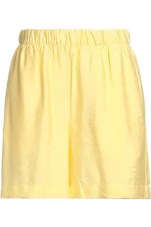 minimum PARTES DE ABAJO - Pantalones cortos y bermudas