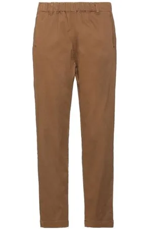 4.10 PARTES DE ABAJO - Pantalones