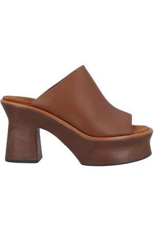 Salvatore Ferragamo CALZADO - Mules & Zuecos