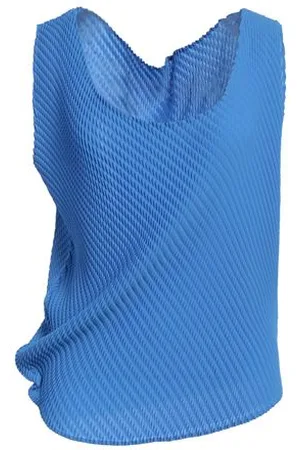 Issey Miyake CAMISETAS Y TOPS - Tops