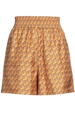 Burberry PARTES DE ABAJO - Pantalones cortos y bermudas