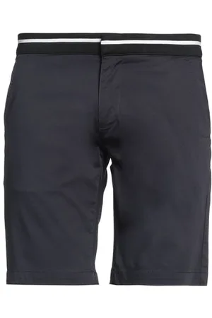 Karl Lagerfeld PARTES DE ABAJO - Pantalones cortos y bermudas