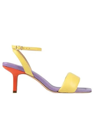 GOLD & ROUGE CALZADO - Sandalias con cierre