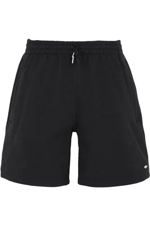 adidas PARTES DE ABAJO - Pantalones cortos y bermudas