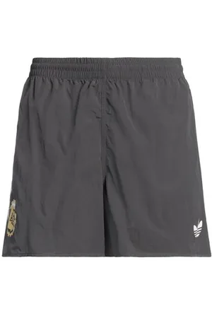 adidas PARTES DE ABAJO - Pantalones cortos y bermudas