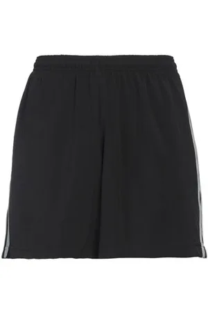 adidas PARTES DE ABAJO - Pantalones cortos y bermudas